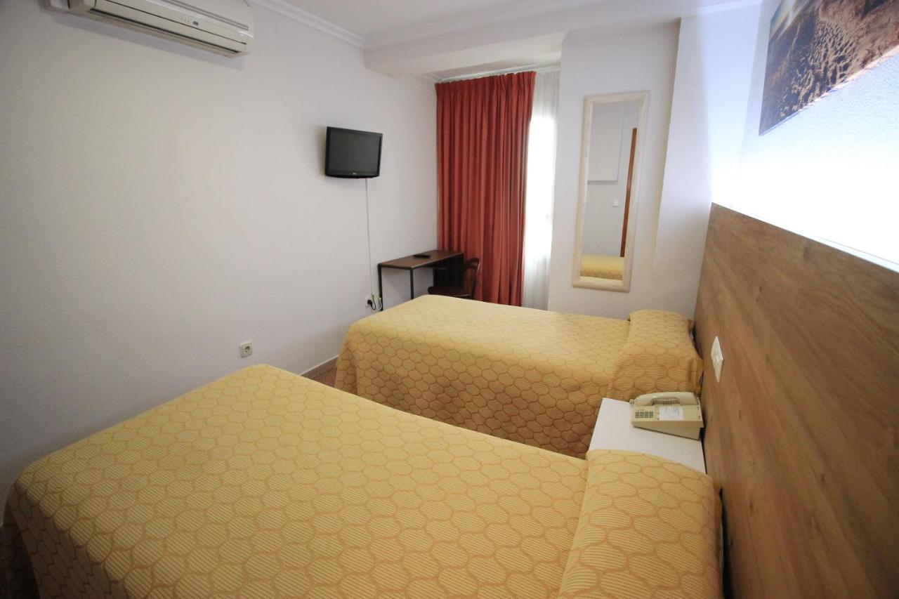 Hostal Pensimar إل ألتيت المظهر الخارجي الصورة