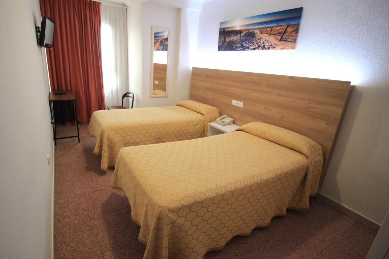 Hostal Pensimar إل ألتيت المظهر الخارجي الصورة